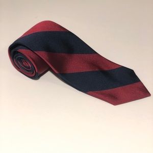 Tommy Hilfiger men’s tie.